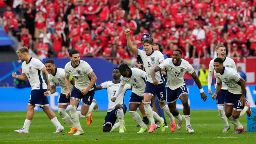 England players celebrating EURO 2024